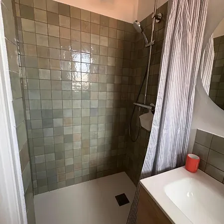 Le Grillon 2.0 * Arcachón